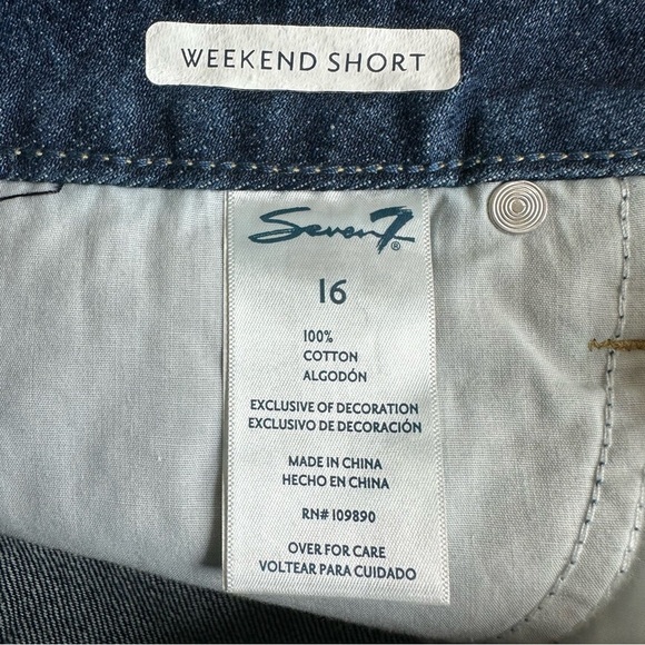 Seven 7 Jeans NWT Weekend Shorts Denim Short Size 16 Women’s Fray Hem Distressed - Picture 8 of 9